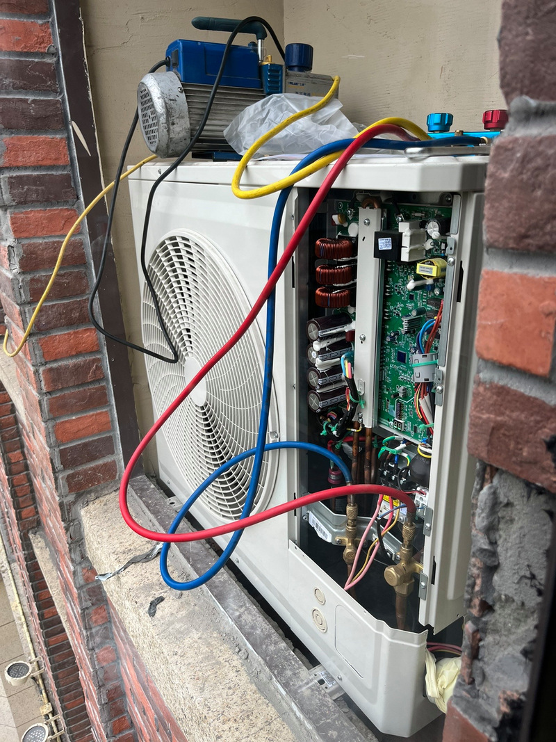 三菱重工空调报E02什么故障