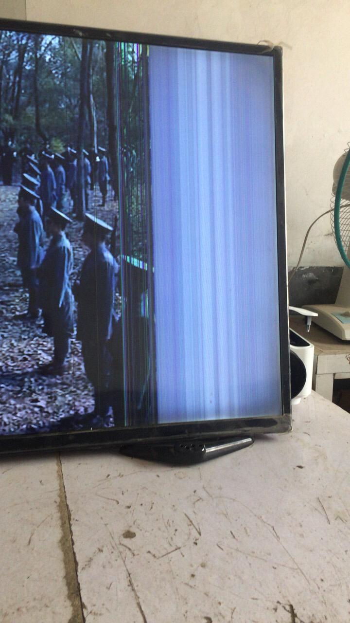 康佳led42寸电视图像故障